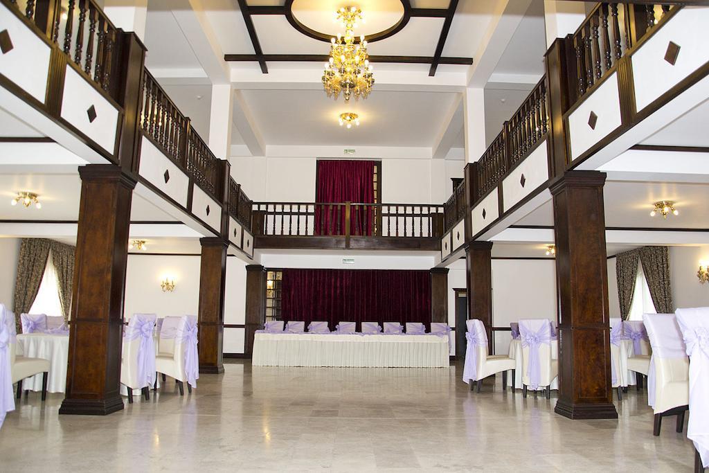 Hanul Domnesc 3* Brașov